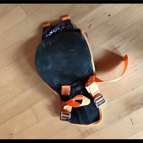 UCraft kneebar pad for rock climbing